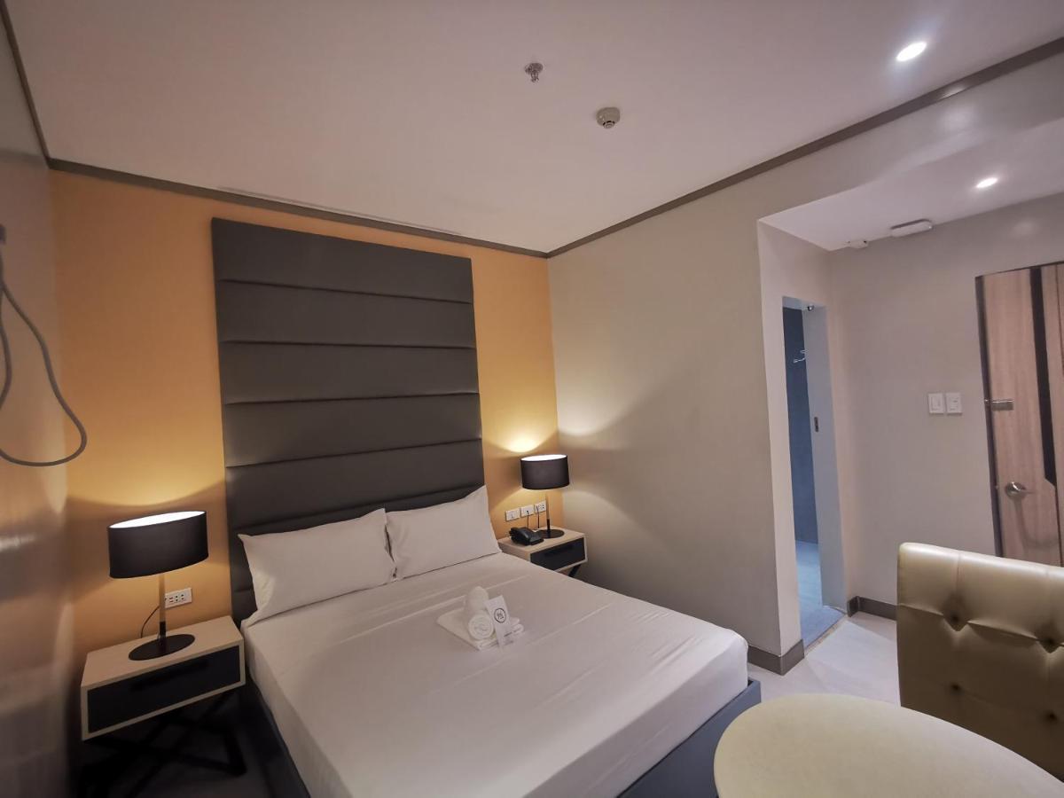 Yes Hotel Pandi Bulacan Εξωτερικό φωτογραφία