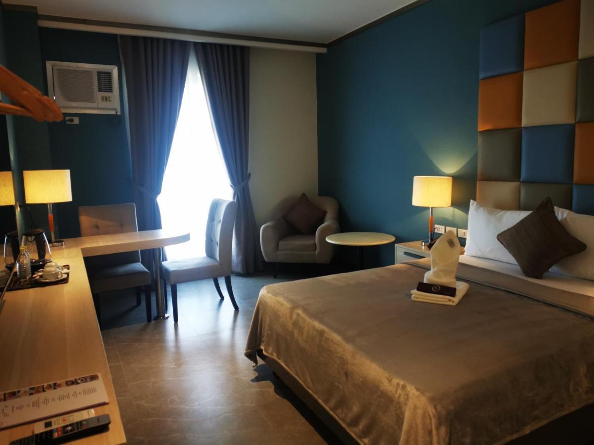 Yes Hotel Pandi Bulacan Εξωτερικό φωτογραφία